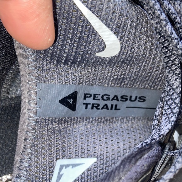 Nike Pegasus 4 Trail Sneakers Black and Gray Trail Shoes Size 9 - Picture 15 of 17